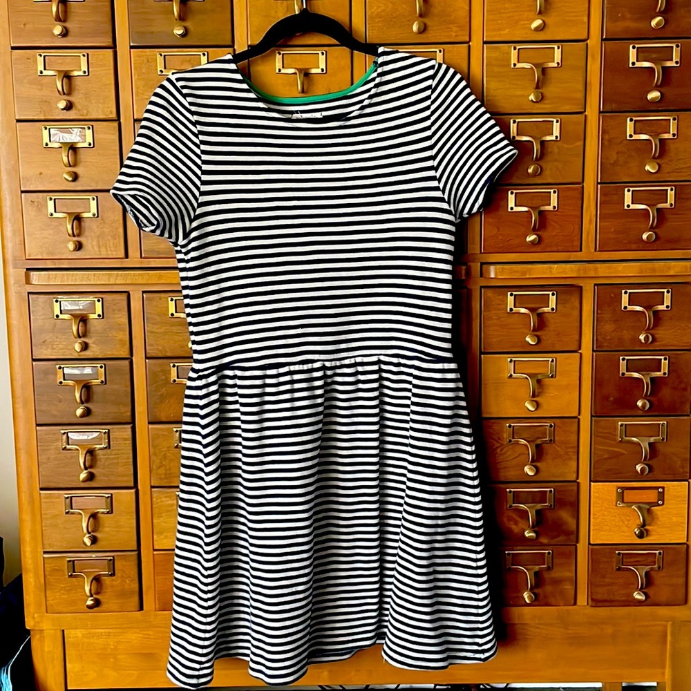 JohnnieB / Boden kids dress like new, size 16Y+